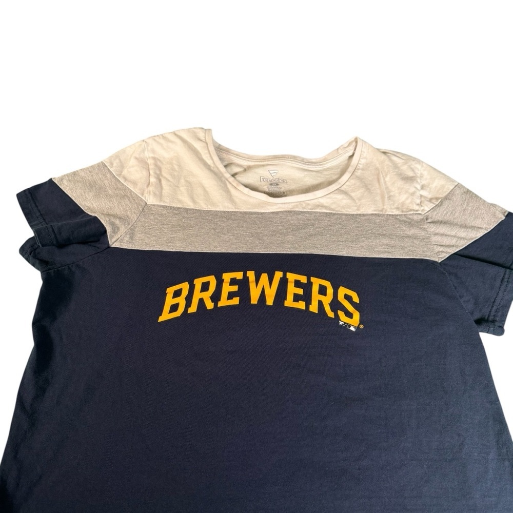 Milwaukee Brewers MLB Women's Size 2X Colorblock Short Sleeve T Shirt Fanatics - Picture 3 of 10